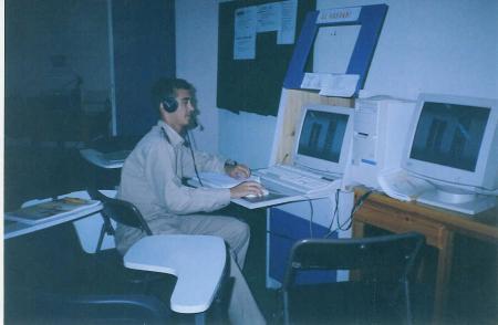 mostafa tj sur l'ordi